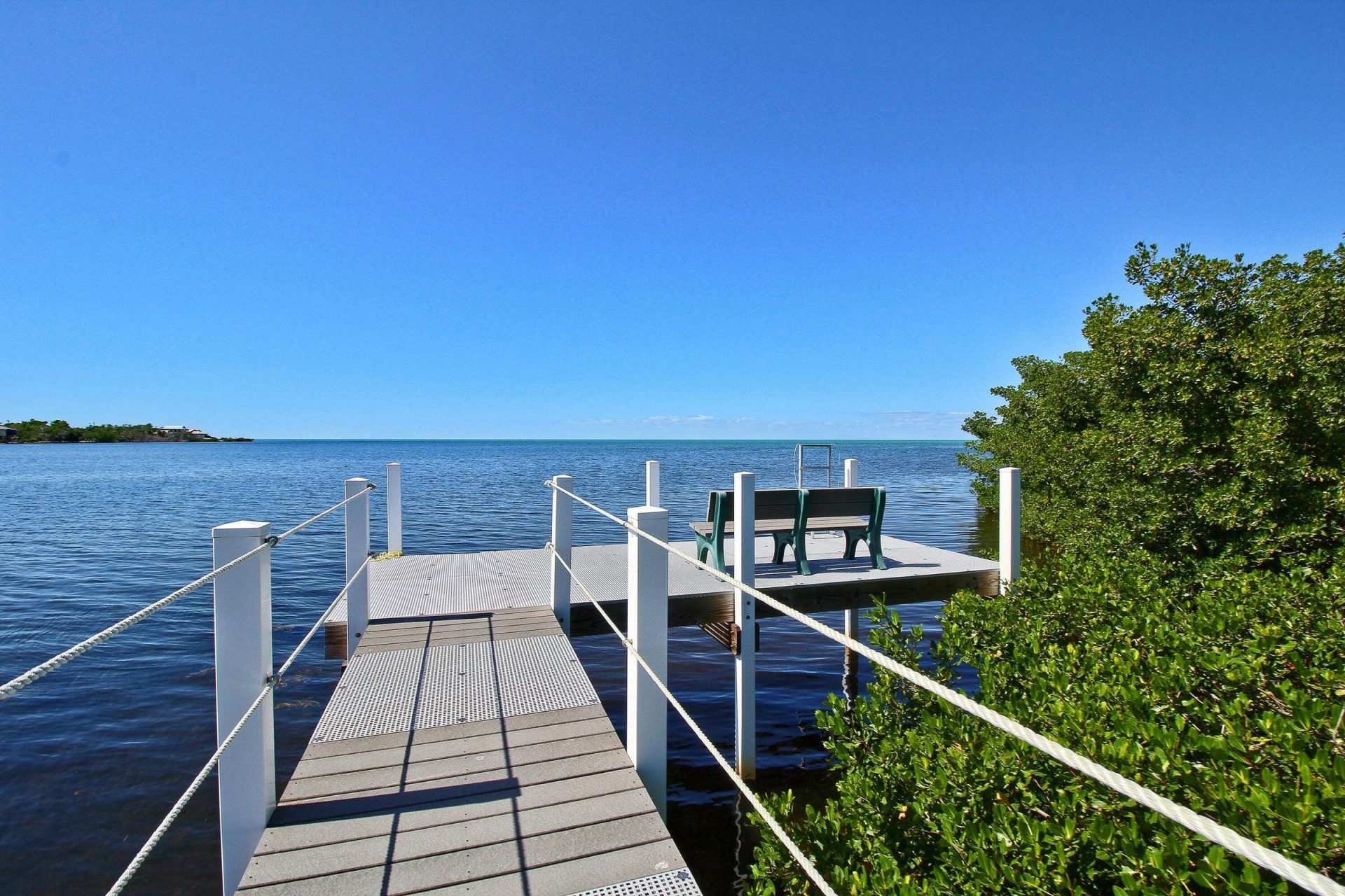 58773 Overseas Highway, Marathon, FL 33050 Photo