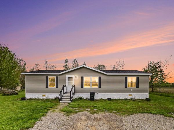 10952 Frost Road, Portland, MI 48875