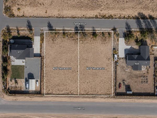 407 Terrace Lane, Yerington, NV 89447