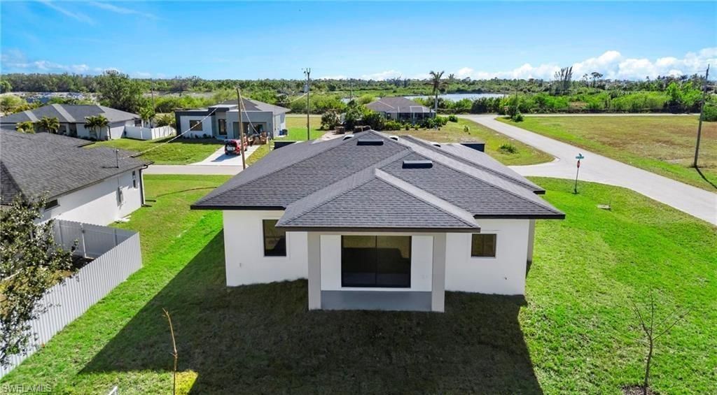 4233 Jacaranda Pkwy W, Cape Coral, FL 33993 Photo