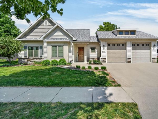 2715 Clayton Drive, Ames, IA 50010