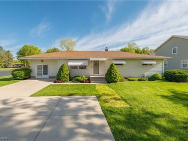 4499 Colorado Avenue, Sheffield Village, OH 44054