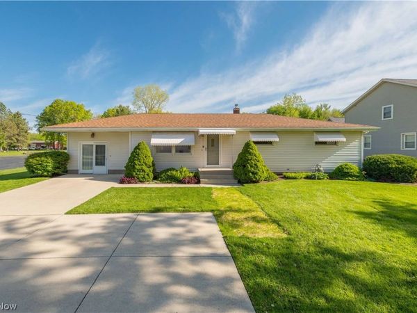 4499 Colorado Avenue, Sheffield Village, OH 44054