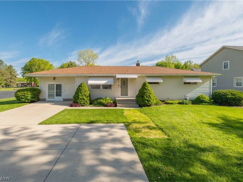 4499 Colorado Avenue, Sheffield Village, OH 44054 Photo 1