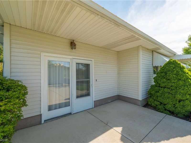4499 Colorado Avenue, Sheffield Village, OH 44054 Photo 5