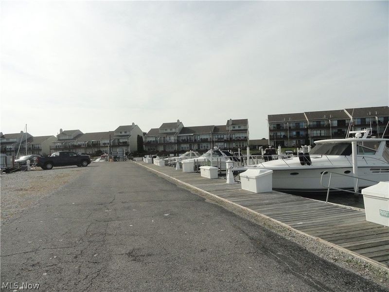 N Windward, Port Clinton, OH 43452 Photo 10