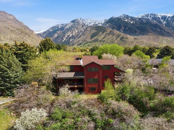 8 ALTAWOOD DR S, Sandy, UT 84092