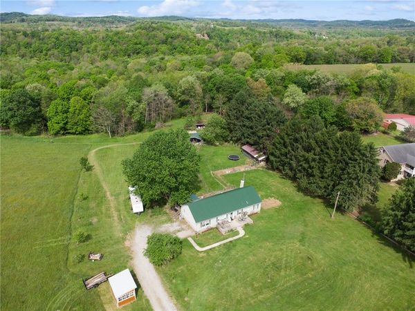 275 Adamik , Clarksville, PA 15322