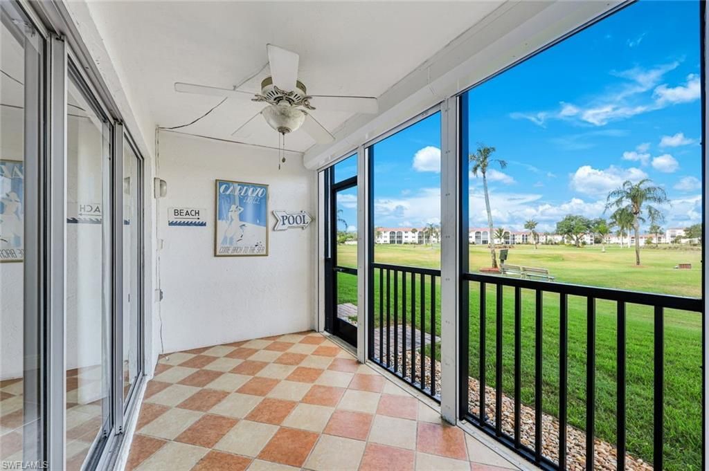 29 High Point Cir E, Unit 107, Naples, FL 34103 Photo