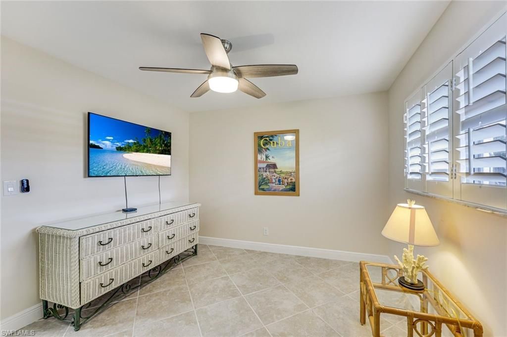 29 High Point Cir E, Unit 107, Naples, FL 34103 Photo