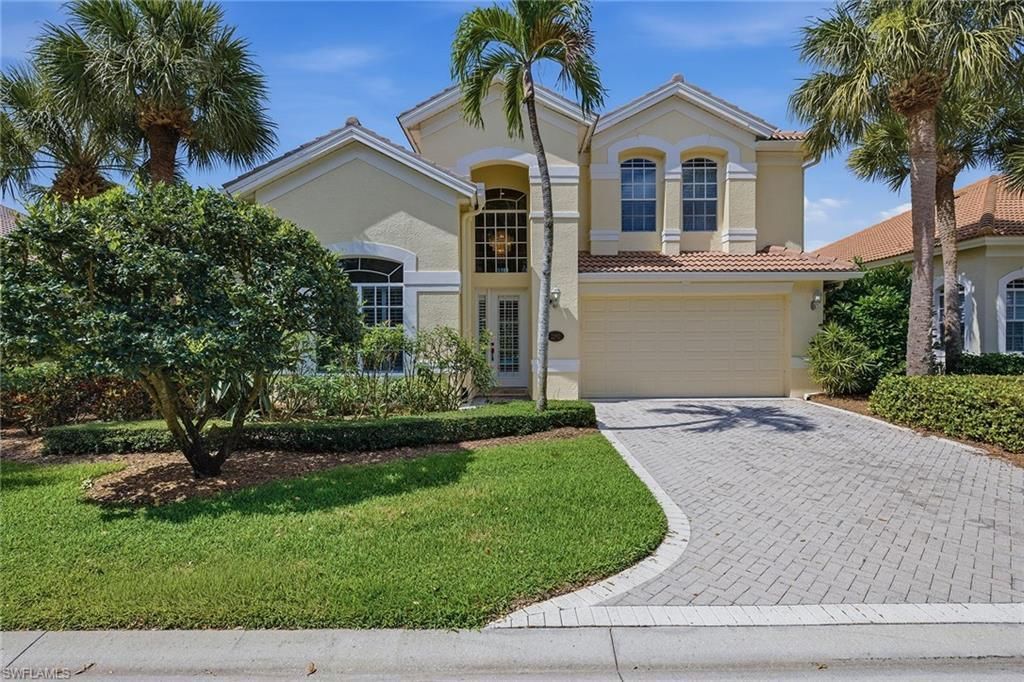 2292 Island Cove Cir, Naples, FL 34109 Main Photo