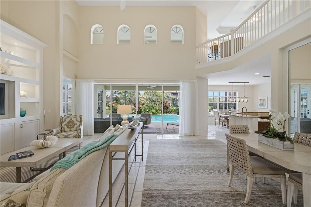 2292 Island Cove Cir, Naples, FL 34109 Photo