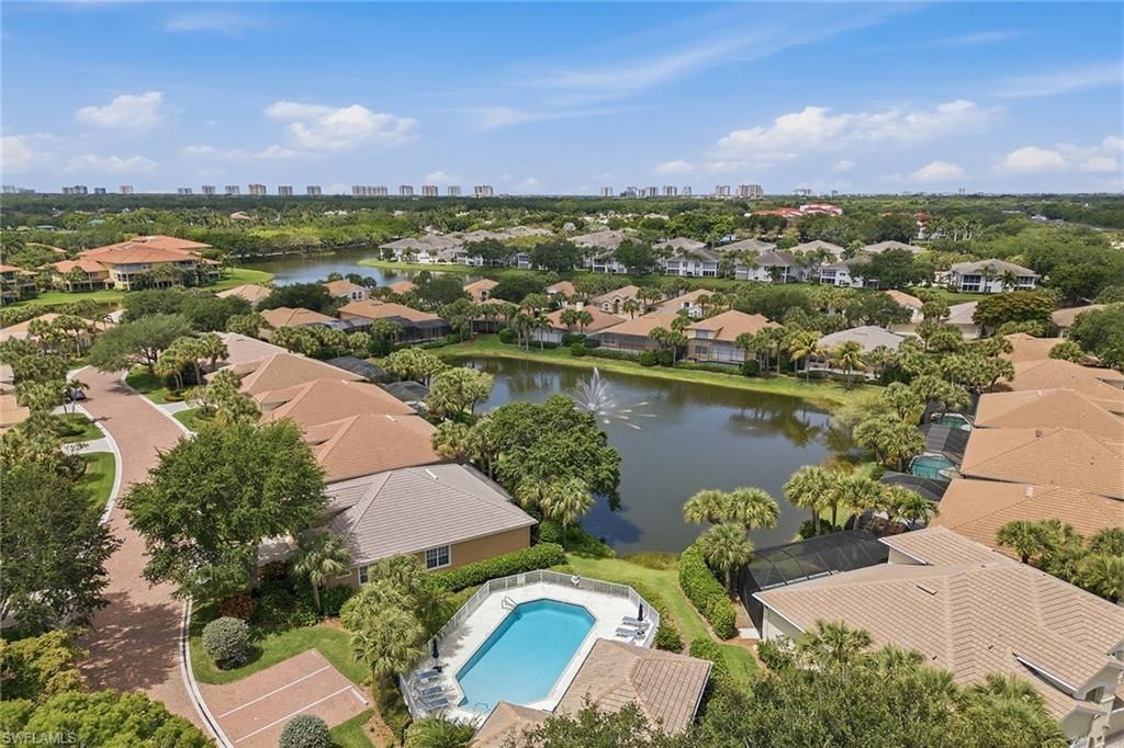 2292 Island Cove Cir, Naples, FL 34109 Photo