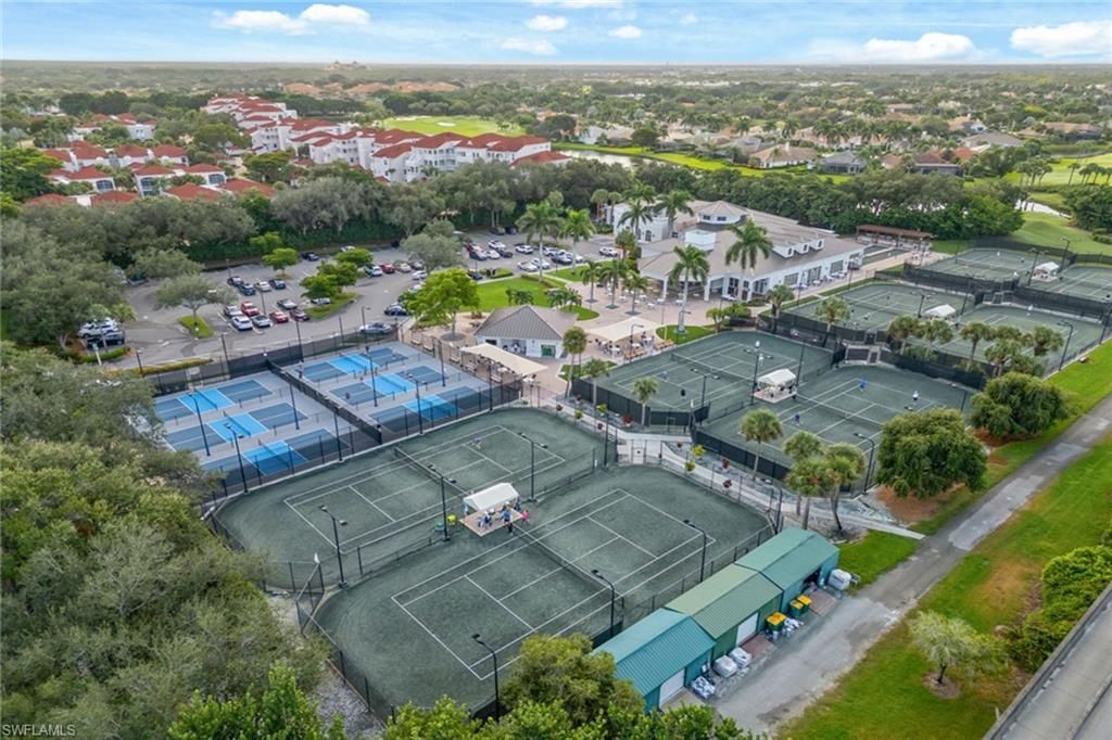 2292 Island Cove Cir, Naples, FL 34109 Photo