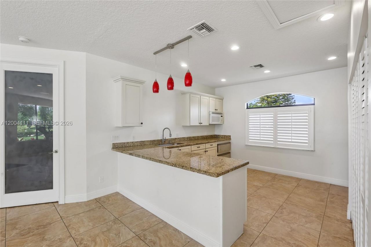 12769 Meadowbreeze Dr , Wellington, FL 33414 Photo