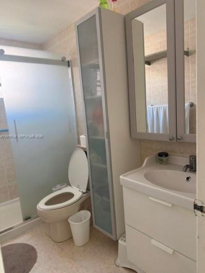 3640 NW 9th St, Unit 201, Miami, FL 33125 Photo