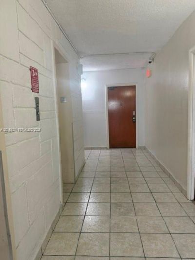 3640 NW 9th St, Unit 201, Miami, FL 33125 Photo