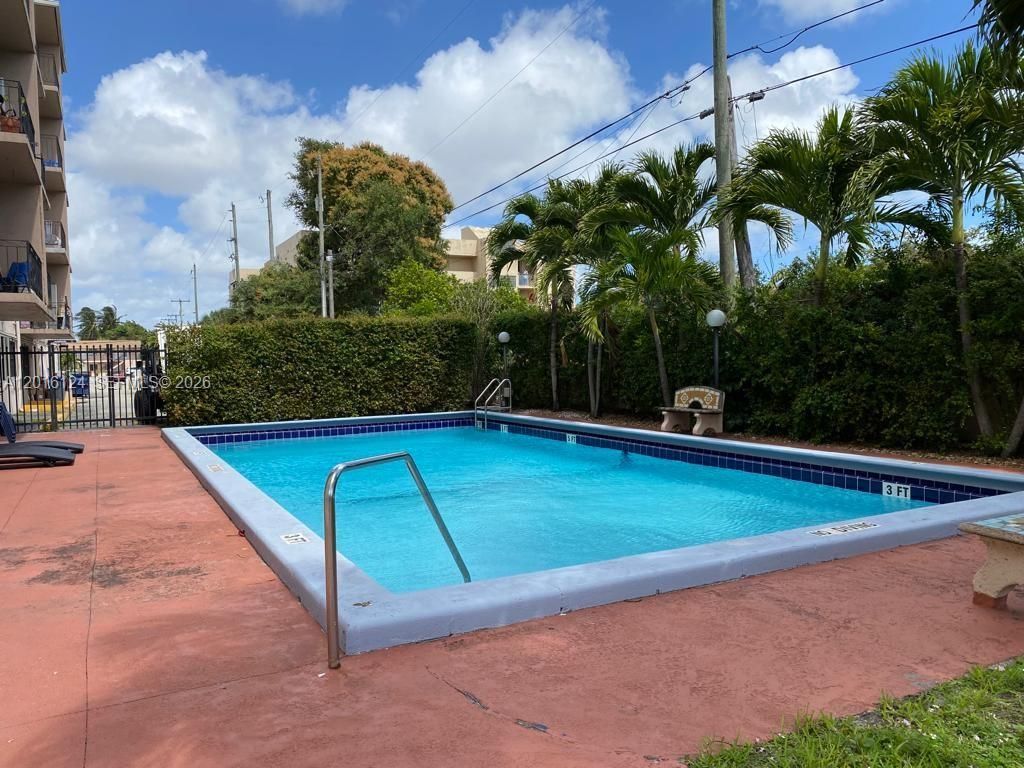 3640 NW 9th St, Unit 201, Miami, FL 33125 Photo