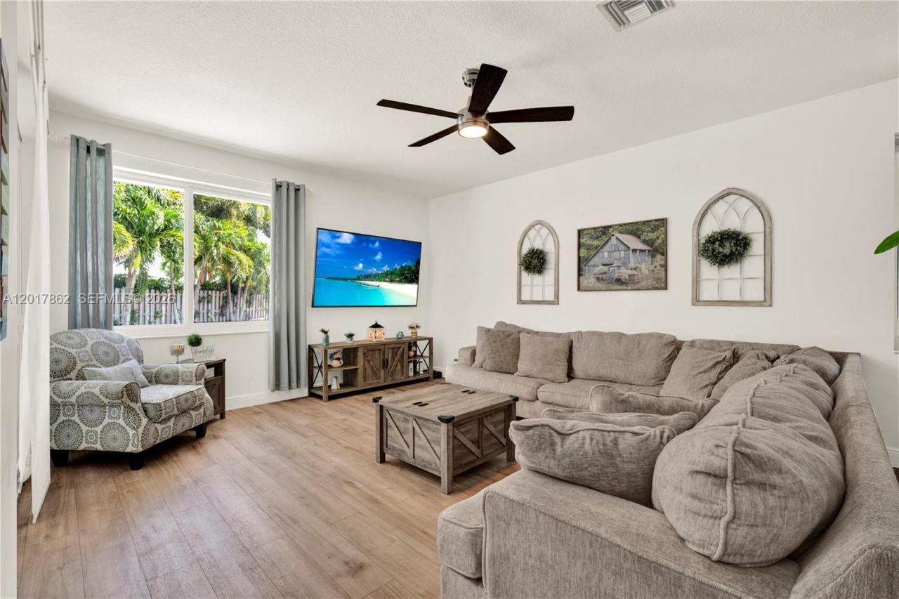10851 London St , Cooper City, FL 33026 Photo