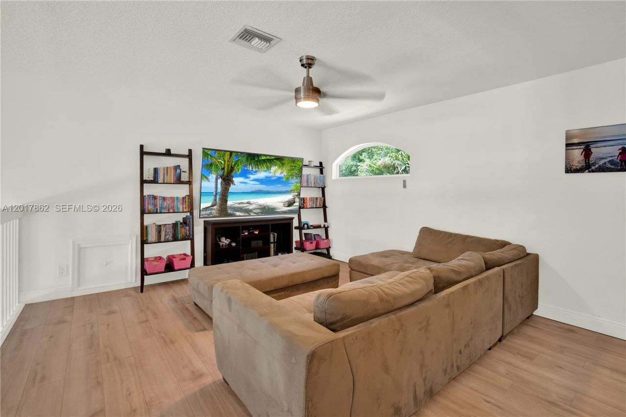 10851 London St , Cooper City, FL 33026 Photo
