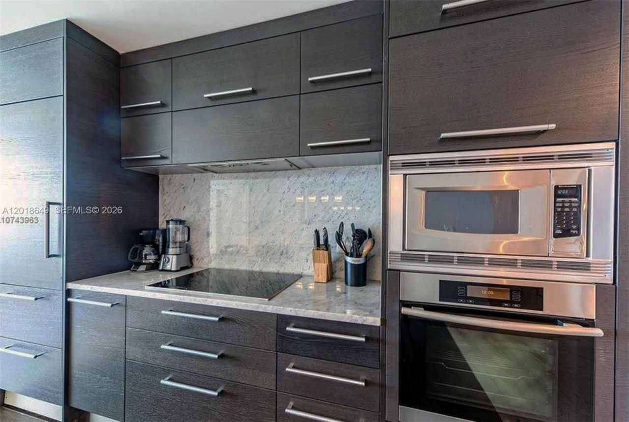 900 Biscayne Blvd , Unit 3207, Miami, FL 33132 Photo