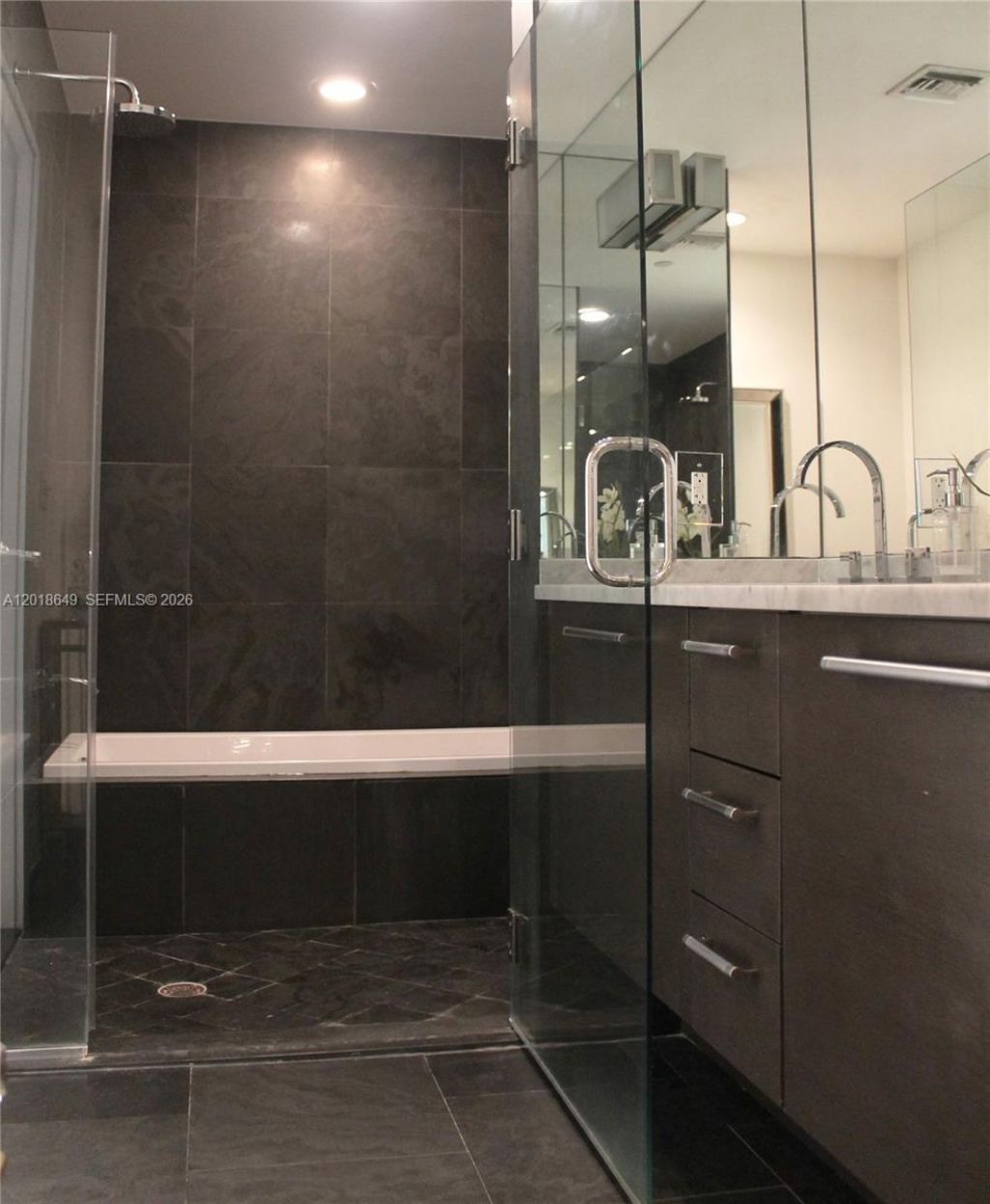 900 Biscayne Blvd , Unit 3207, Miami, FL 33132 Photo