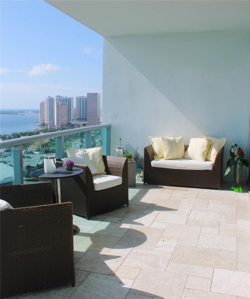 900 Biscayne Blvd , Unit 3207, Miami, FL 33132 Photo
