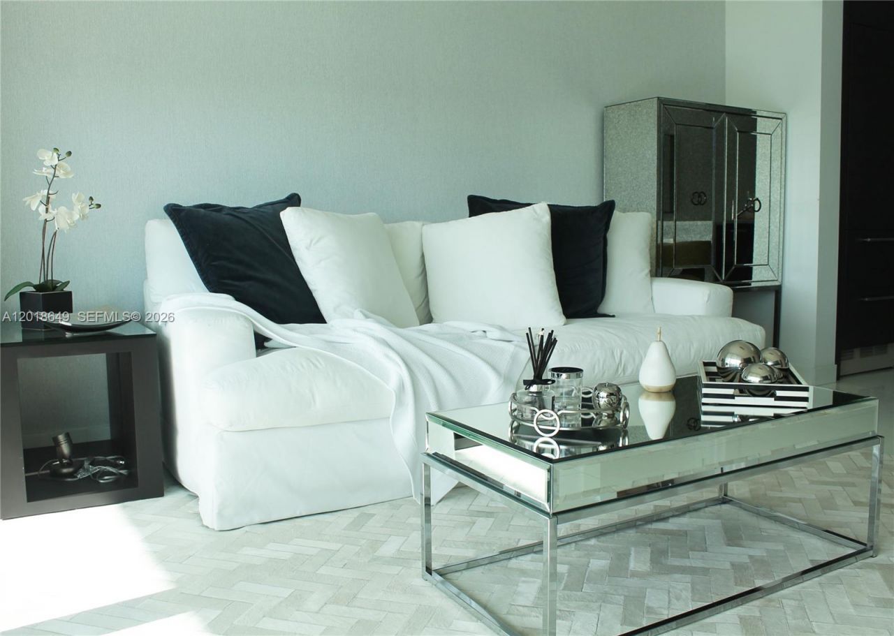 900 Biscayne Blvd , Unit 3207, Miami, FL 33132 Photo
