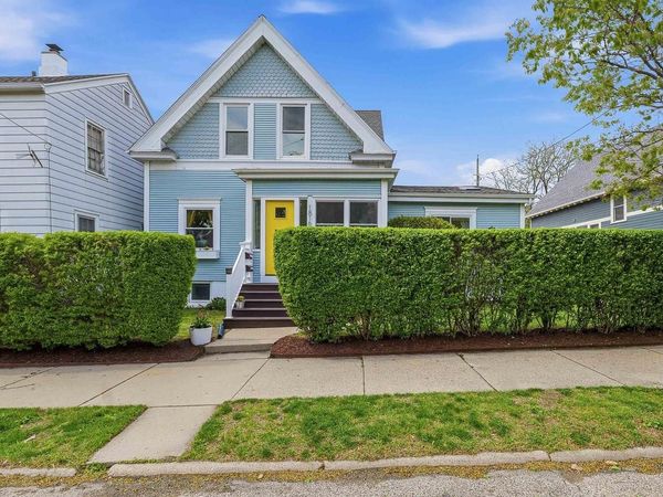 1816 Nock Street, Milwaukee, WI 53207