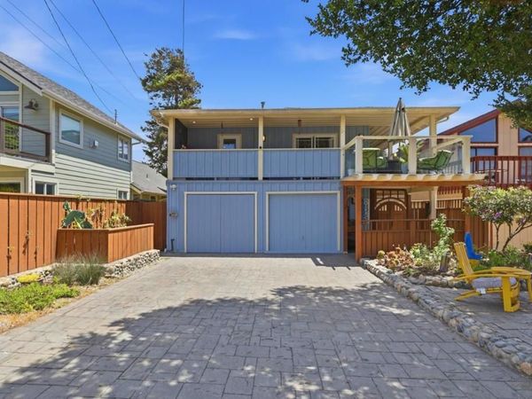 240 20th Avenue, Santa Cruz, CA 95062