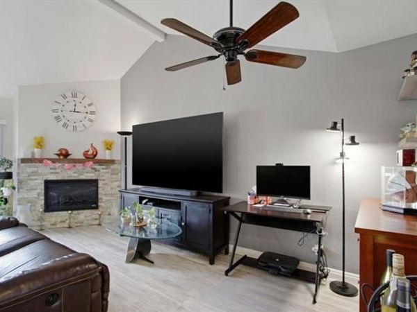 880 N Winchester Boulevard, Unit 205, Santa Clara, CA 95050