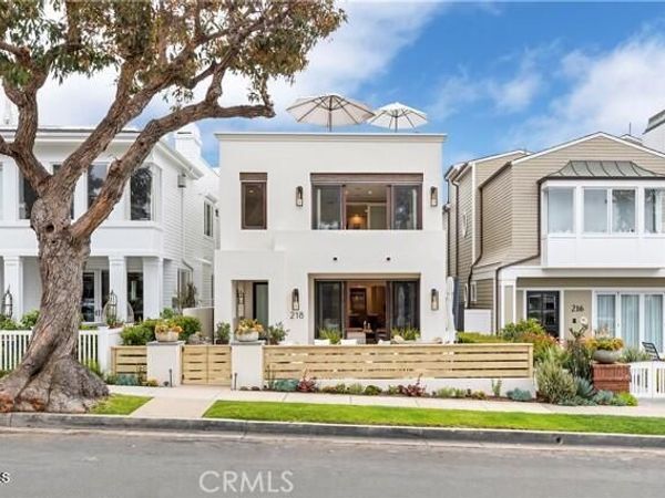218 Narcissus Avenue, Newport Beach, CA 92625
