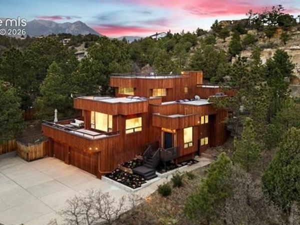 1130 Allegheny Drive, Colorado Springs, CO 80919