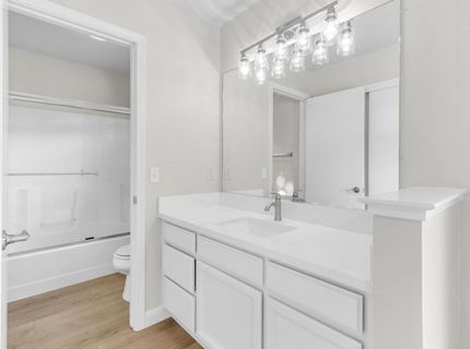 1826 Avenida Martina, Roseville, CA 95747 Photo