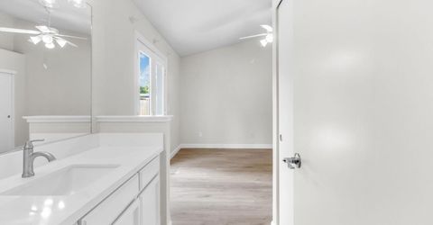 1826 Avenida Martina, Roseville, CA 95747 Photo