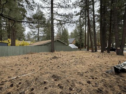 2495 Chris Ave, South Lake Tahoe, CA 96150 Photo