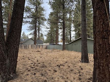 2495 Chris Ave, South Lake Tahoe, CA 96150 Photo