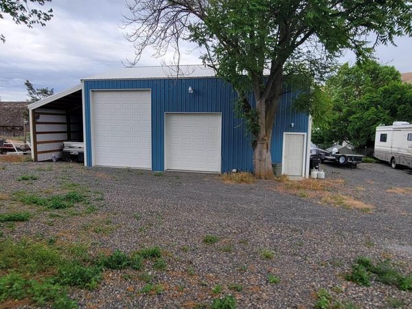 1303 4th St, Asotin, WA 99402