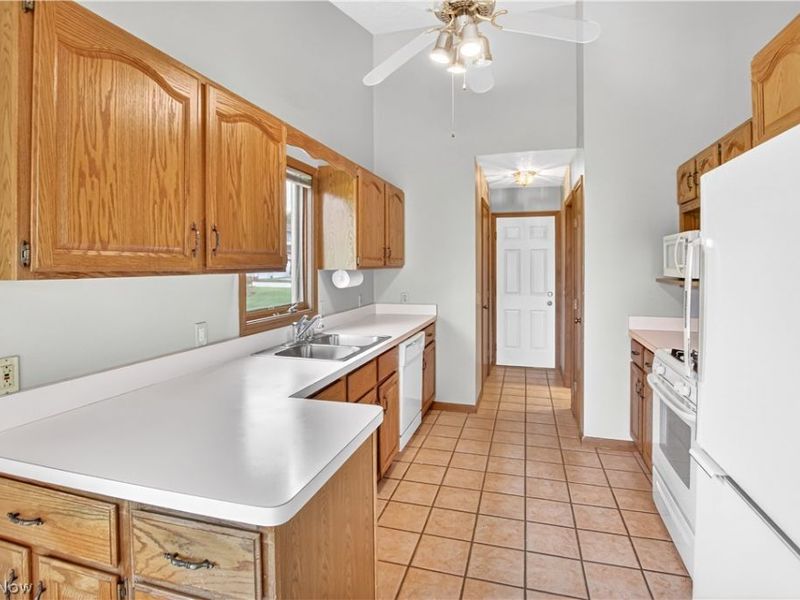 3357 James Boulevard, Brunswick, OH 44212 Photo 7