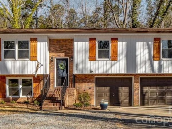 205 Redding Road , Stanley, NC 28164