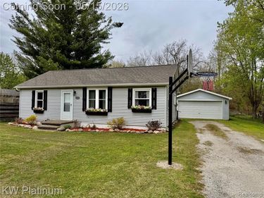 4654 Davidson Road, Kimball Twp, MI 48074