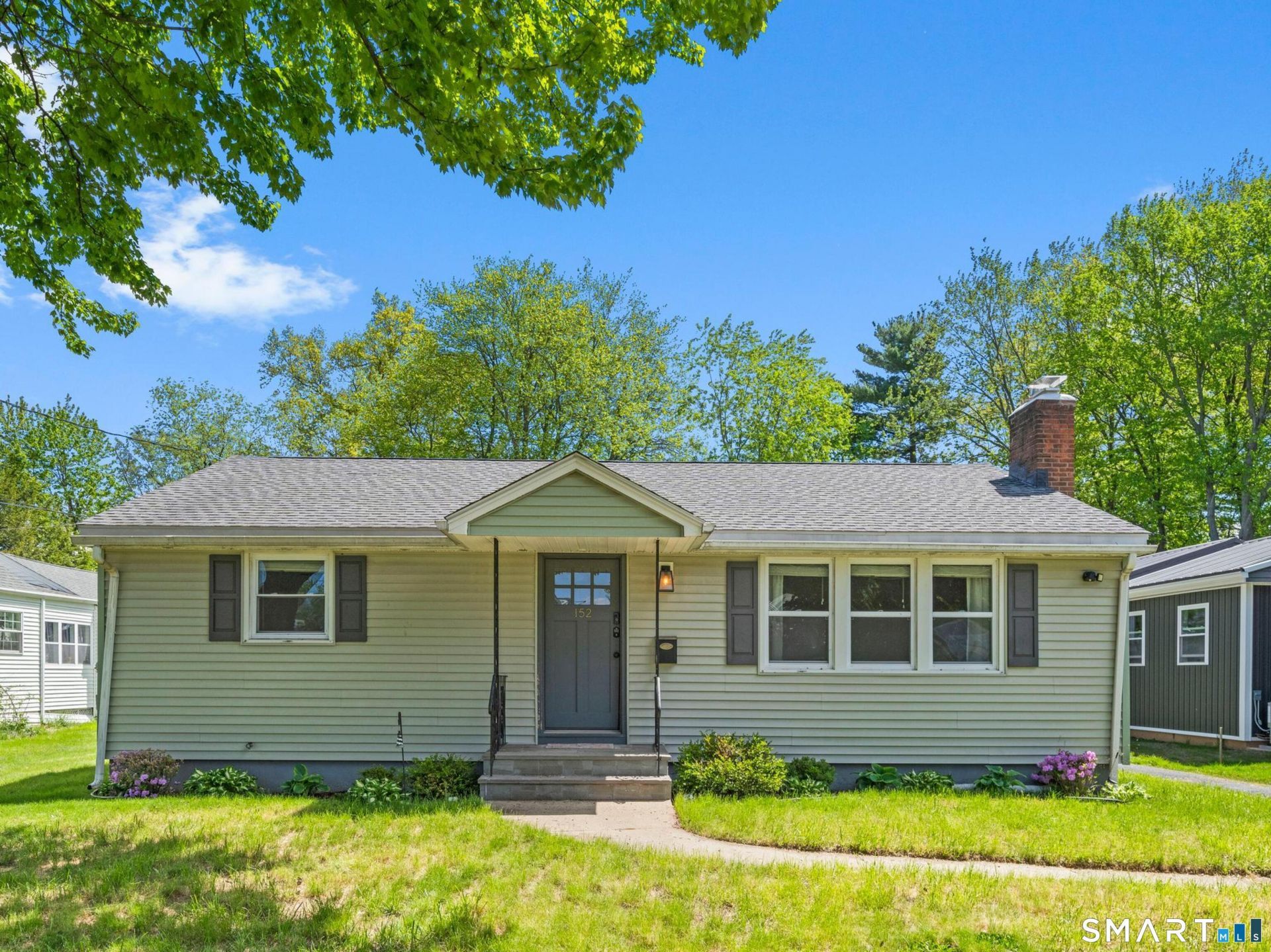 152 Somerset, West Hartford, CT 06110 Main Photo