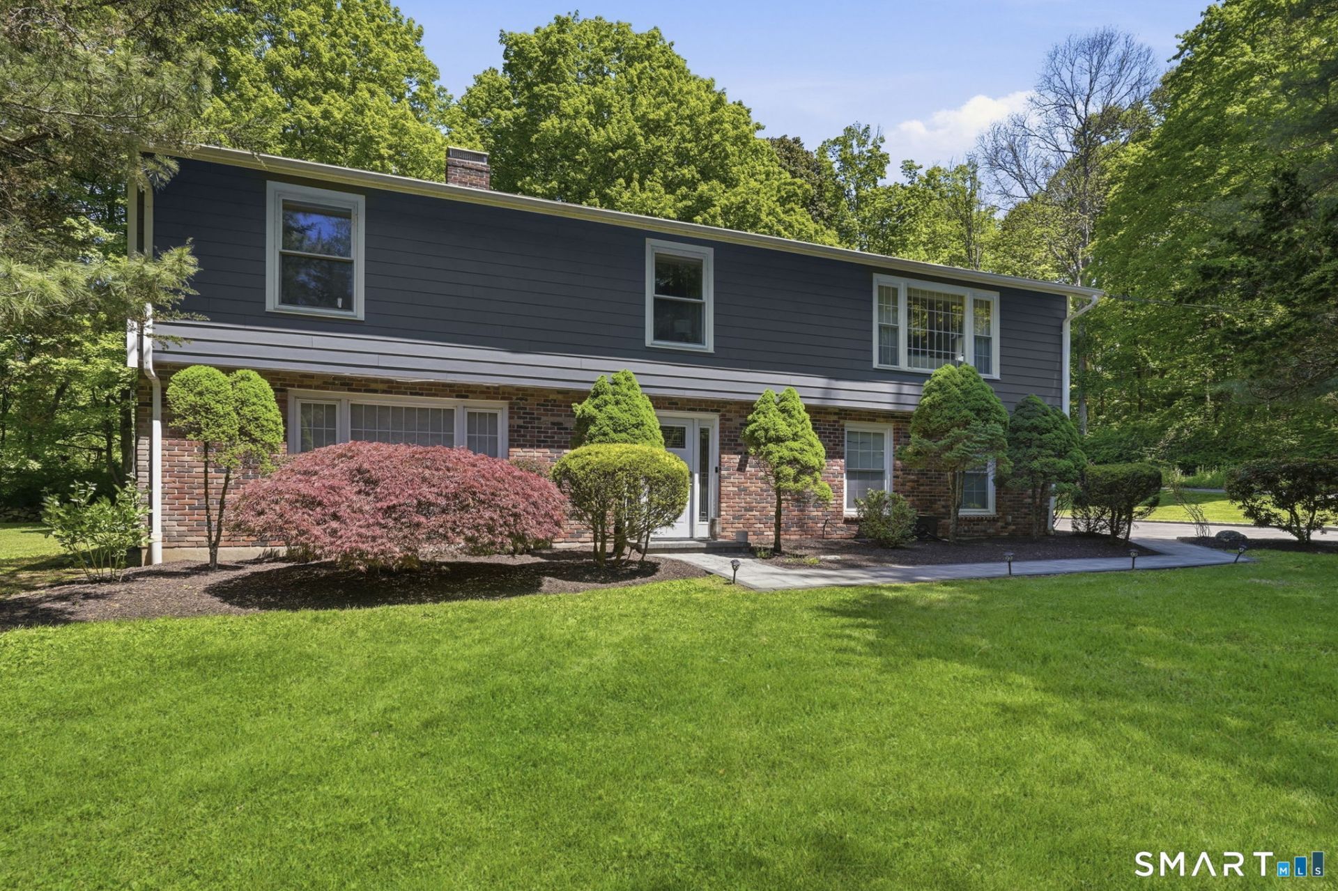 22 Cobblestone, Wilton, CT 06897 Main Photo