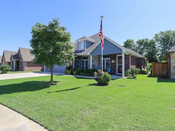 7605 N 144th Avenue E, Owasso, OK 74055