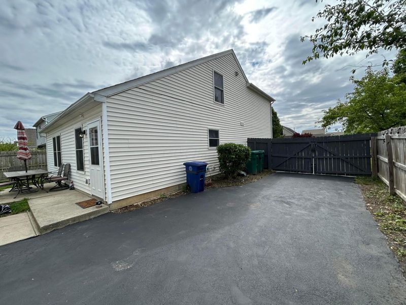 4048 Grayson Drive , Obetz, OH 43207 Photo 11
