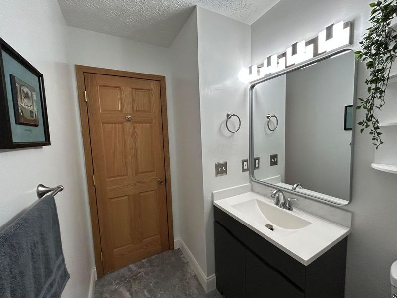 4048 Grayson Drive , Obetz, OH 43207 Photo 42
