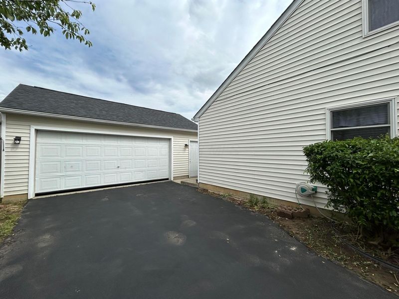 4048 Grayson Drive , Obetz, OH 43207 Photo 8