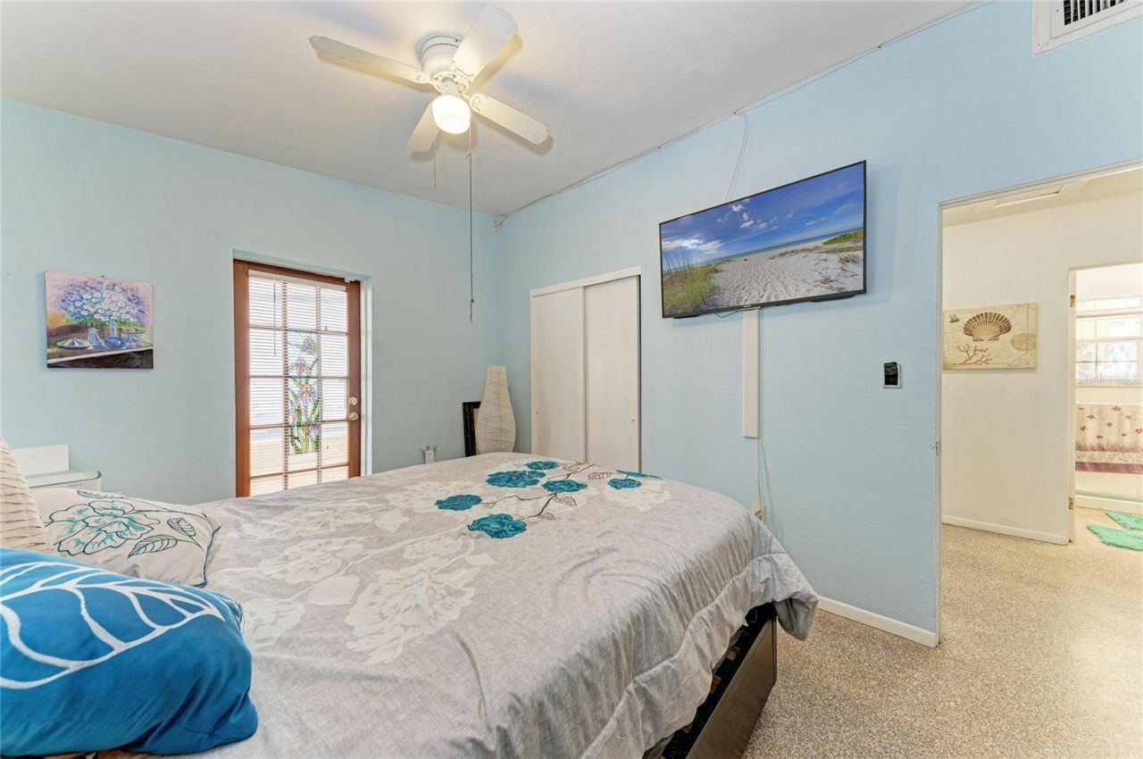 2564 Wood Street, Sarasota, FL 34237 Photo