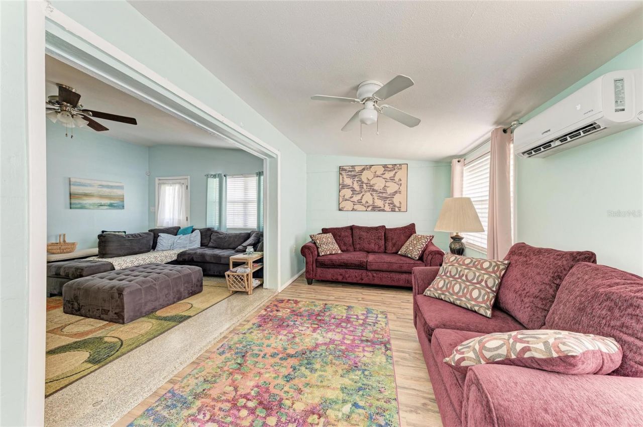 2564 Wood Street, Sarasota, FL 34237 Photo