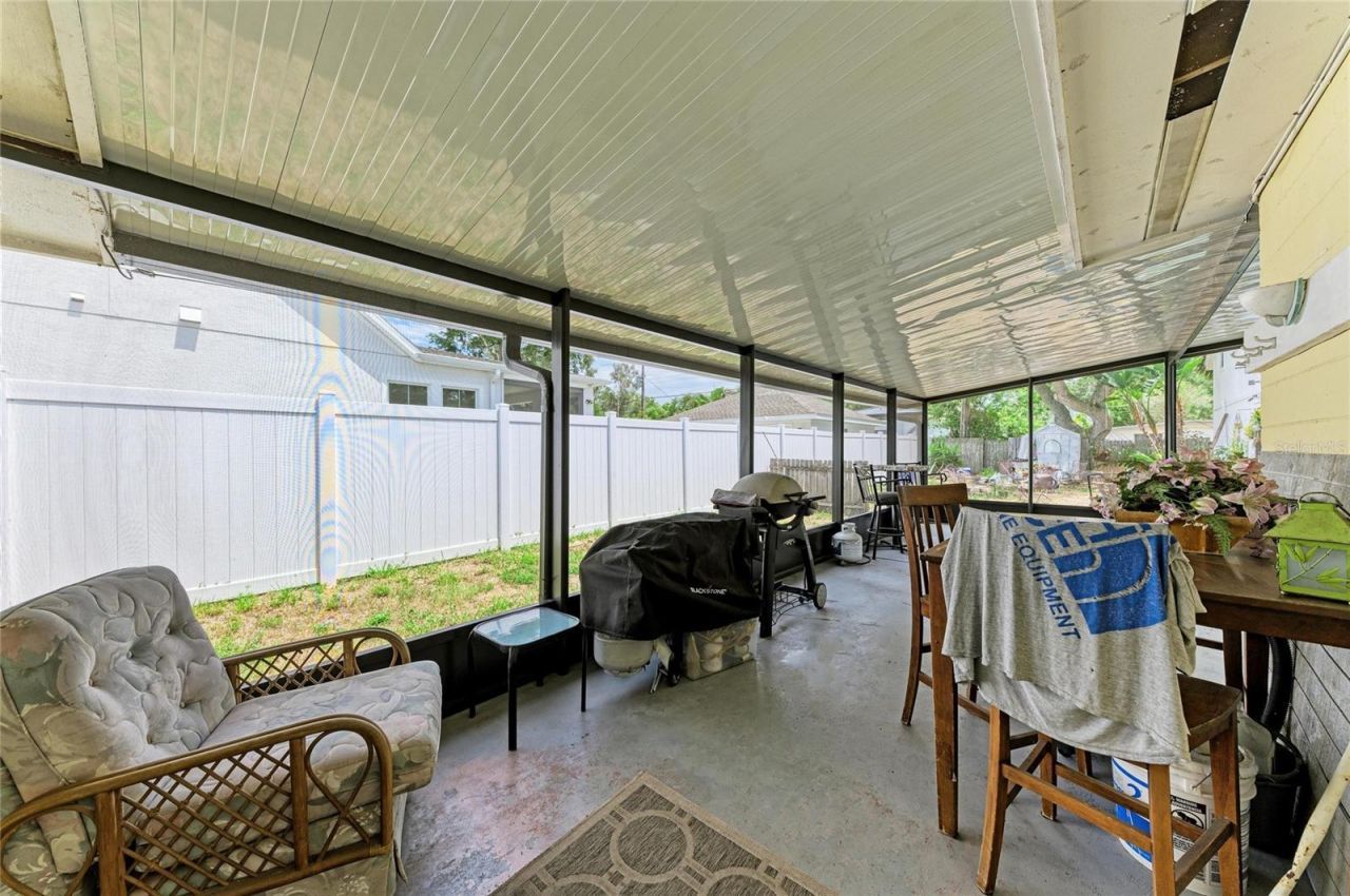 2564 Wood Street, Sarasota, FL 34237 Photo